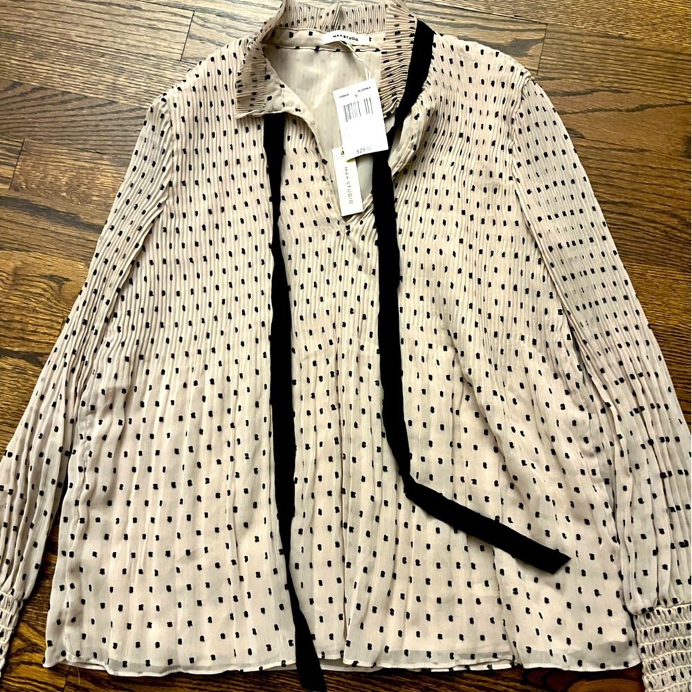 Blouse long sleeve new with tags